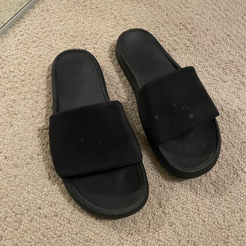 Lululemon Restfeel Women's Slide